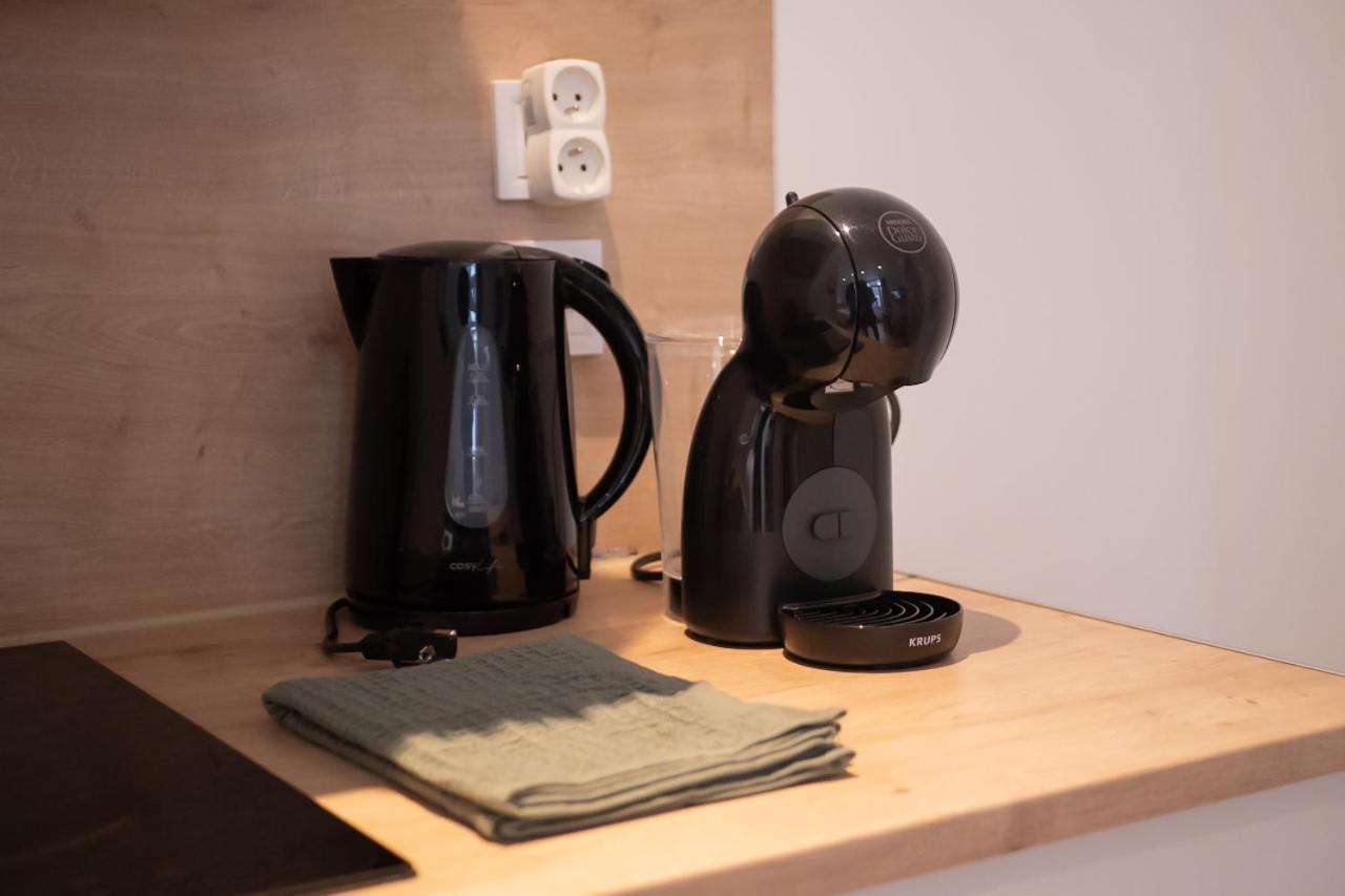 Studio Ensoleille 2Pers Wifi Saint-Quentin  Buitenkant foto