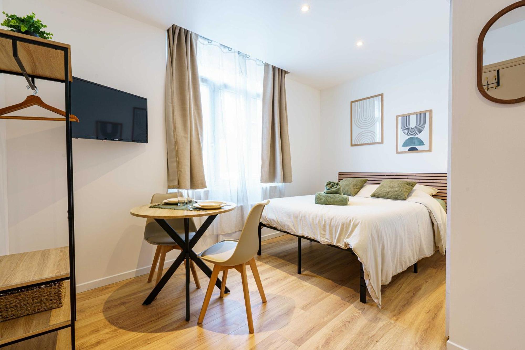 Studio Ensoleille 2Pers Wifi Saint-Quentin  Buitenkant foto
